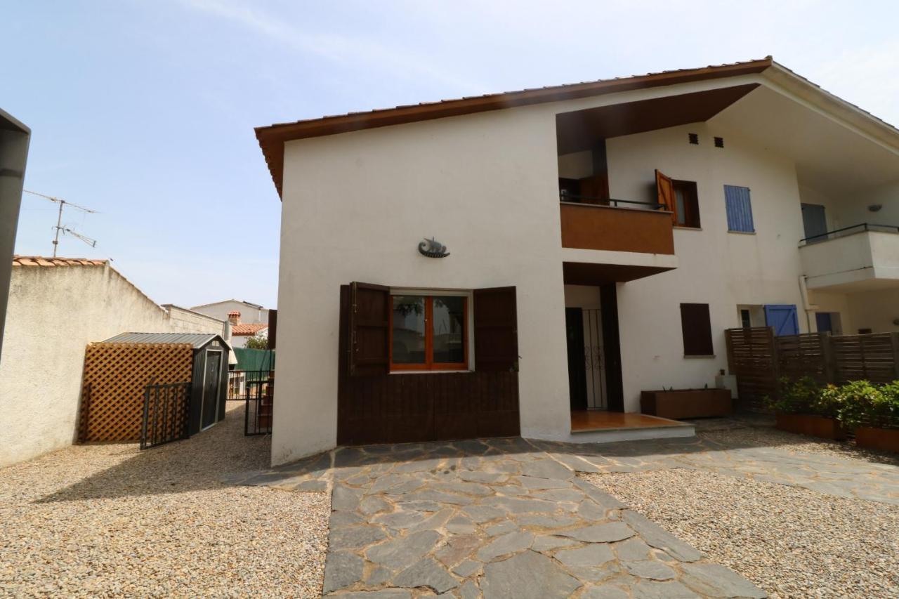 Peni 168A - Belle Maison Avec Piscine Empuriabrava Dış mekan fotoğraf